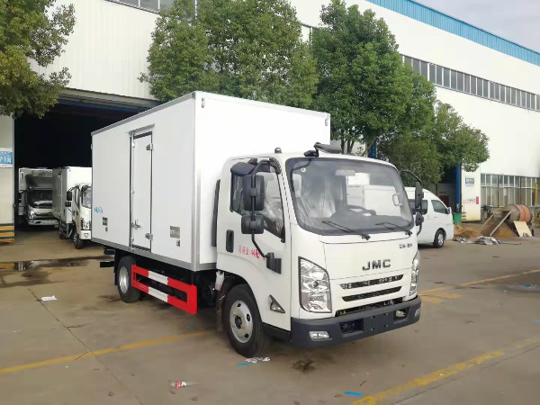 江鈴凱運(yùn)國六4.2米冷藏車